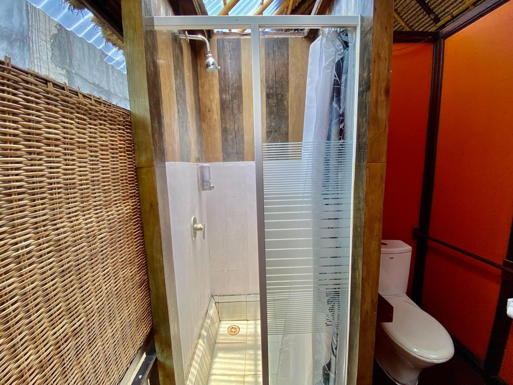 Отель Little Tree House Санур Номер фото
